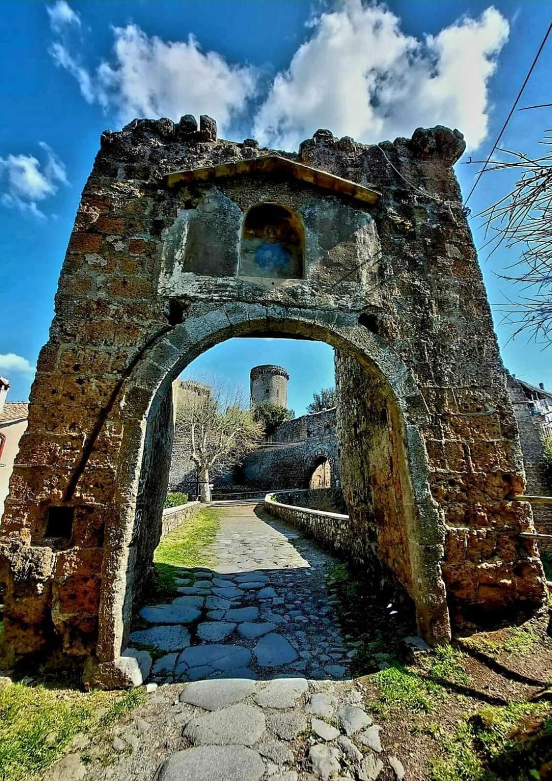 Una Pausa Dalla Citta Nepi Kültér fotó